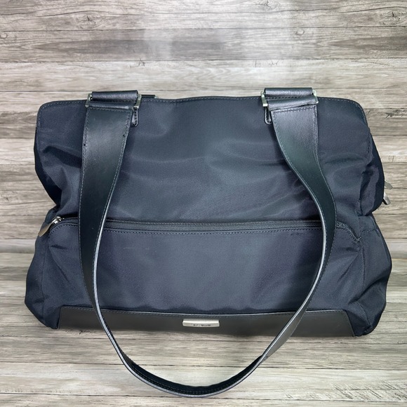 Tumi Handbags - Tumi Shoulder Diaper Bag Black Nylon Pockets Large Zip Double Handles Briefcase